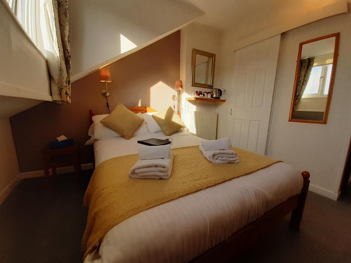 Harvington House Bed & Breakfast Keswick  Exterior photo